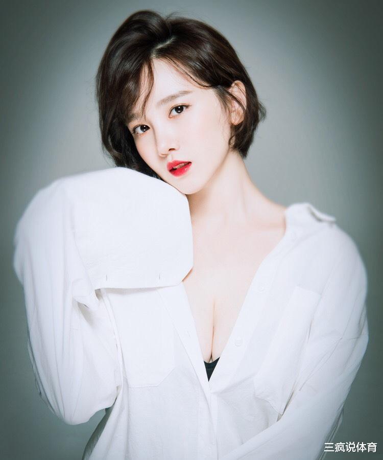 陈小纭的身材被低估,穿艺术体操服,尽显优雅身姿