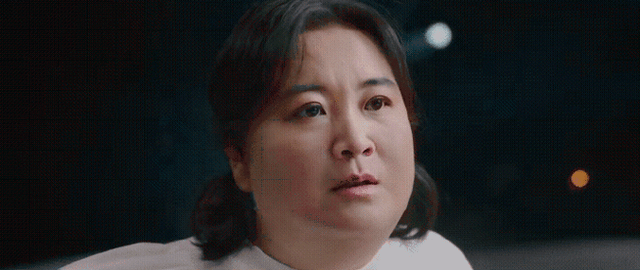 这一次,41岁贾玲和53岁鲁豫同框,让世人看到运动瘦和饿瘦的差距