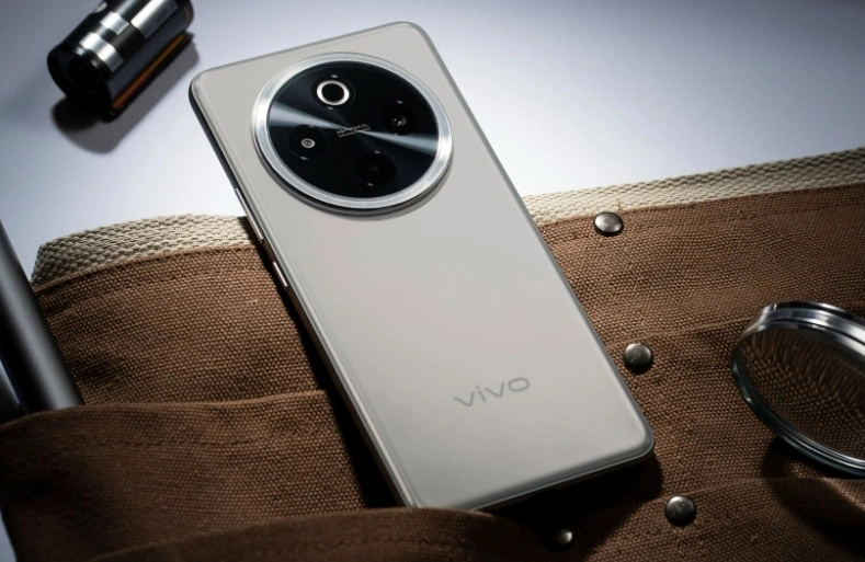 6500mAh+索尼5000万,发布仅两个月跌至1263元,终于沦为千元机