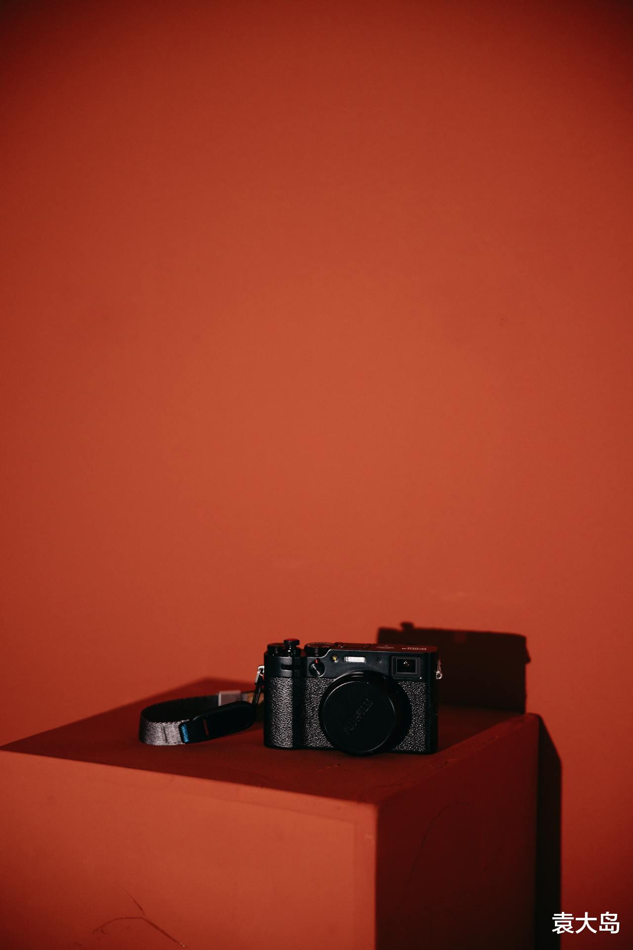 不要看你快乐，只想让你焦虑（人间乱象）