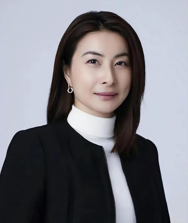 郭晶晶的大动作，让霍家人满眼的骄傲，她做了什么？网友：怒赞