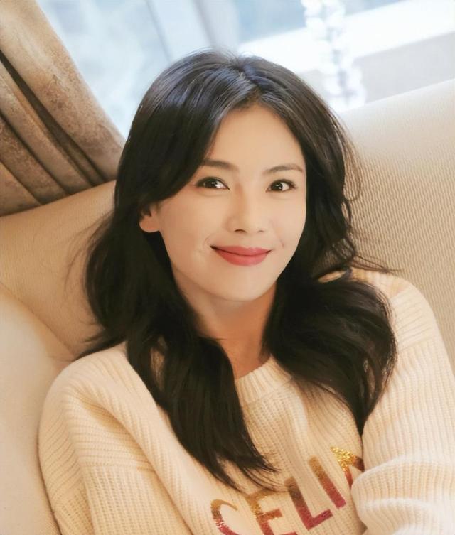 “国民媳妇”翻车了?刘涛黑历史被扒,某知名女星曾公开指责她