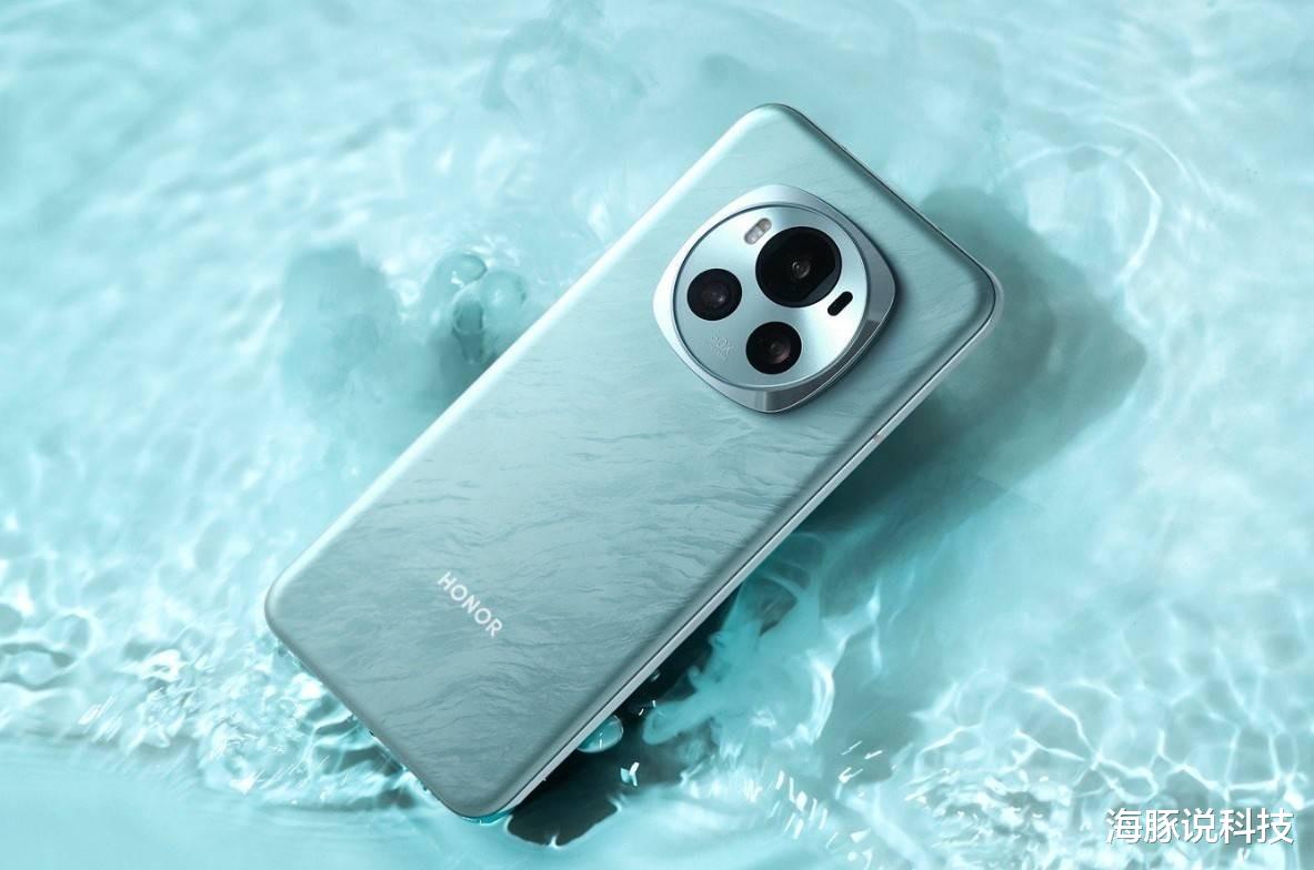 1.5K大屏+骁龙8Gen3芯+5450mAh，旗舰跌至3799元！