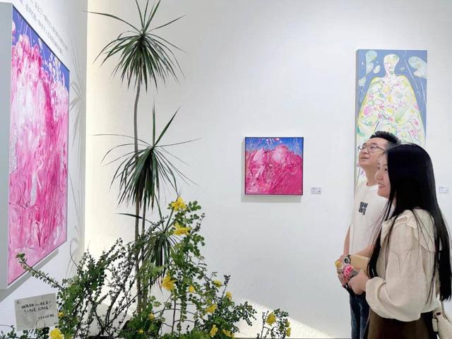 展览现场 | 心涌金莲——李晓柱个展