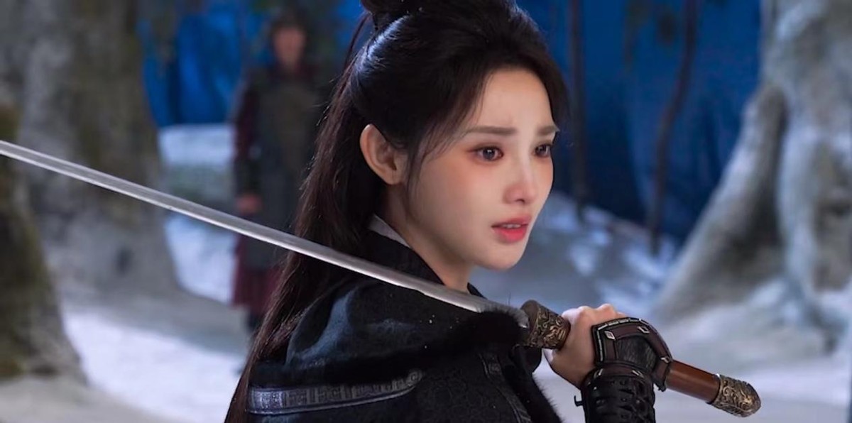 《凤凰台上》杀青,任嘉伦太帅,彭小苒美出新高度,配角阵容太绝