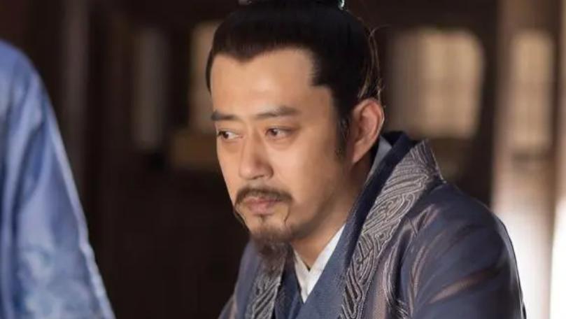 “藏”了这么多年，原来她是刘钧的妻子，难怪不怕“渣爹”花心！