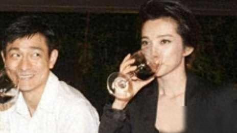 堪称“酒鬼”的五位艺人，第二位能喝下三斤白酒，第四位拿酒当水