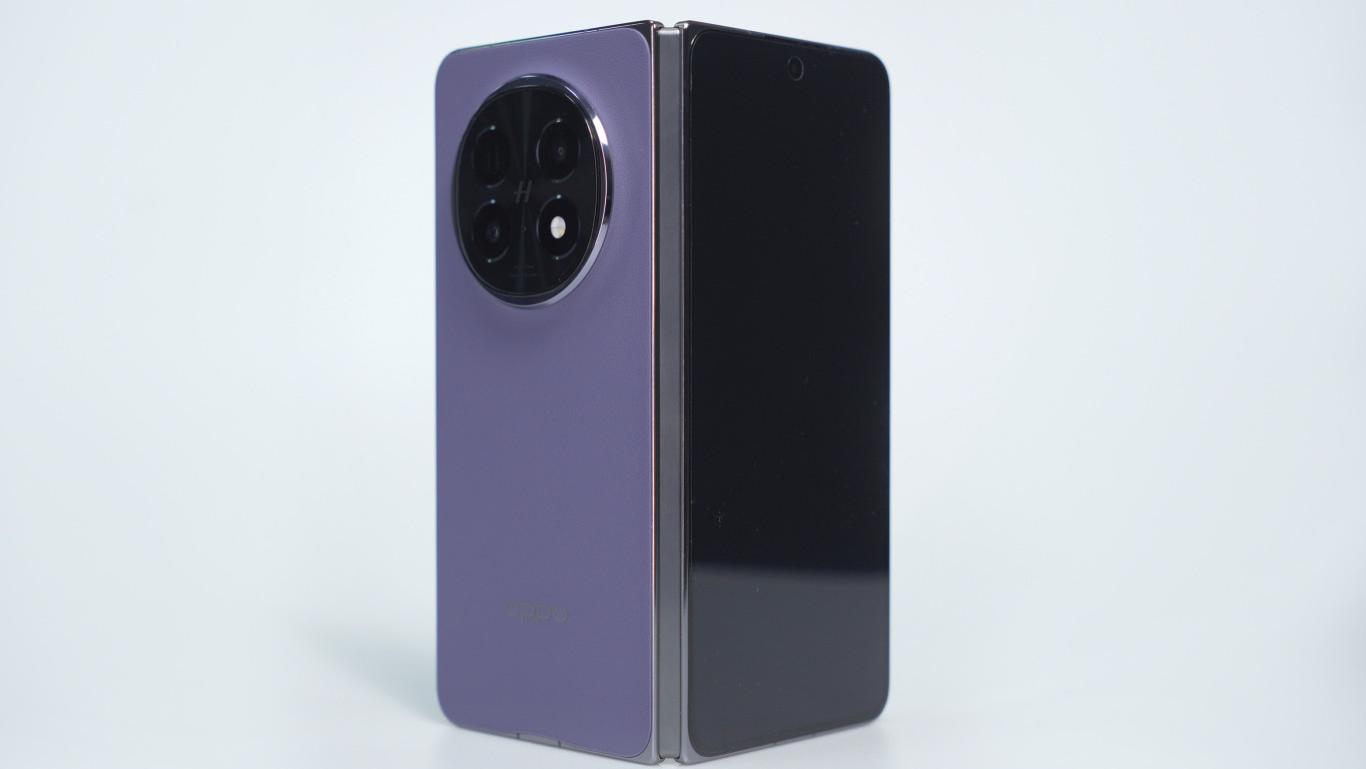 OPPO Find N5测评：将折叠屏厚度首次打进9mm内，绿厂在玩“空间魔术”？