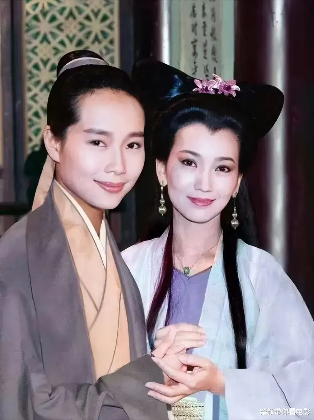 61岁叶童,被丈夫多次背叛,却不离婚,如今活出世人羡慕的样子