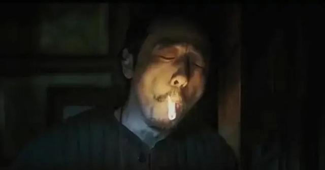 都是演悍匪，把胡明的张克寒和宁理的李丰田比，才懂啥叫眼神杀人