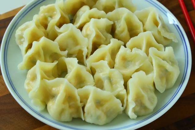 头伏吃饺子,吃韭菜黄瓜不如吃它,又鲜又便宜,比肉馅儿还好吃!