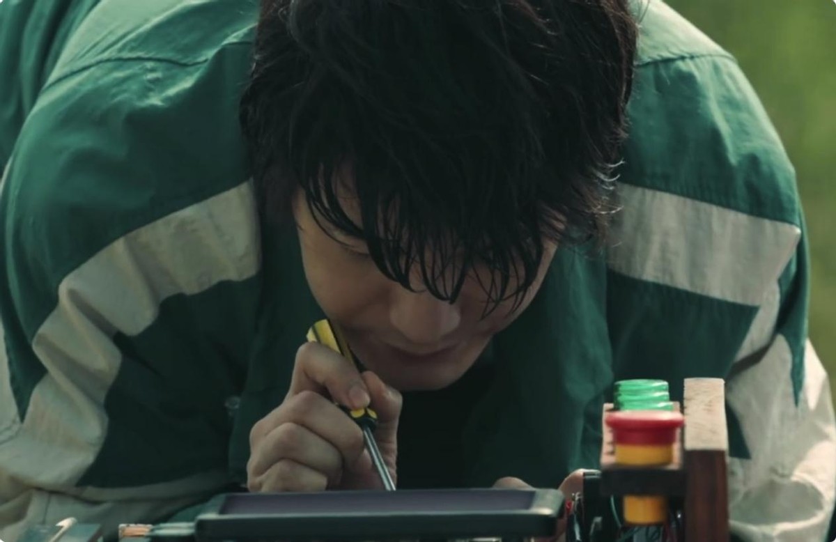 46岁黄晓明演学生,皮肤松垮、满脸褶,2024年最辣眼的一部剧来了