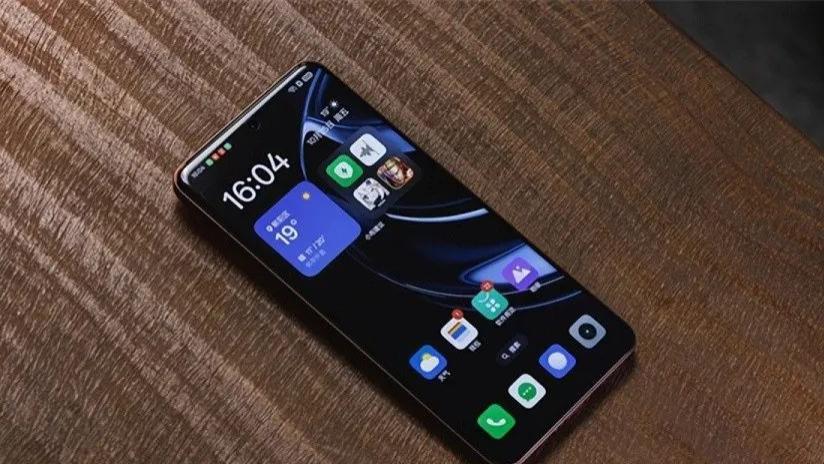 最值得入手的骁龙8至尊版旗舰，120W+IP69，还有6500mAh泰坦电池