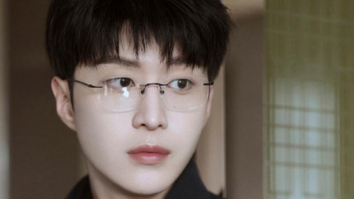 |范丞丞疑似受伤，疤痕体质让粉丝心疼，直呼《跑男》节目组要注意