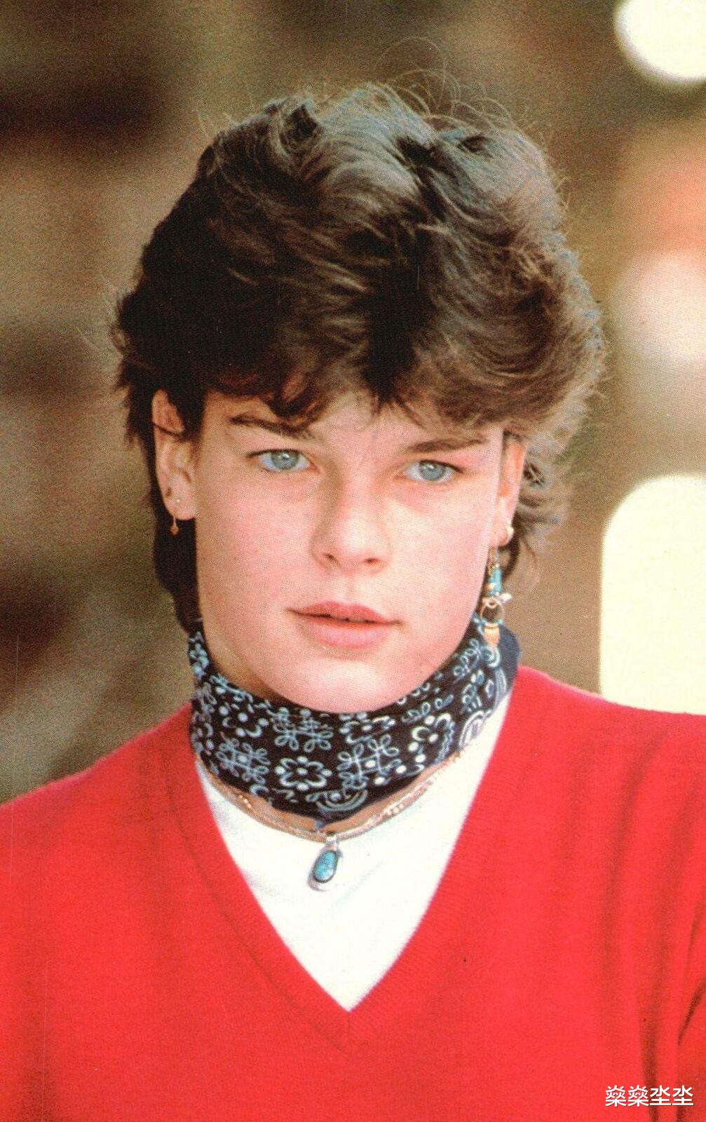 美人影后格蕾丝·凯莉的叛逆女儿,这个公主有点“酷”