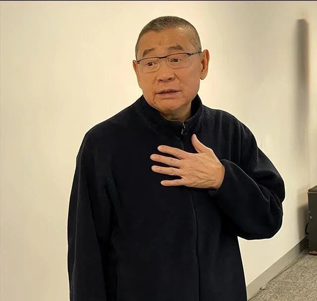 700亿被洗劫一空,刘銮雄失去对家族控制,甘比真实面目彻底暴露