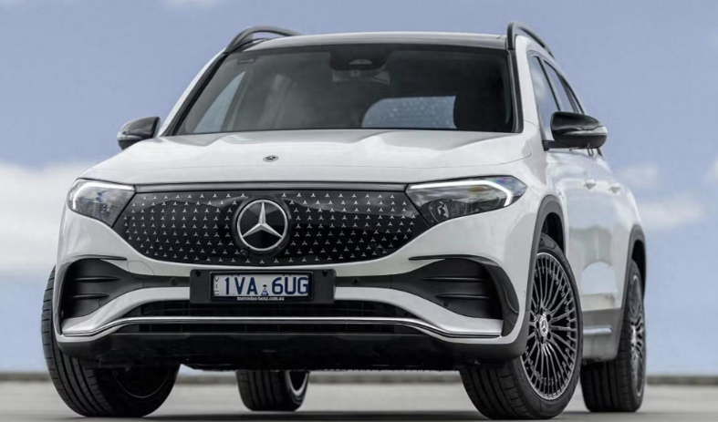 最厚道的大7座奔驰SUV，国外卖到41万，如今国内从35万降到24万多