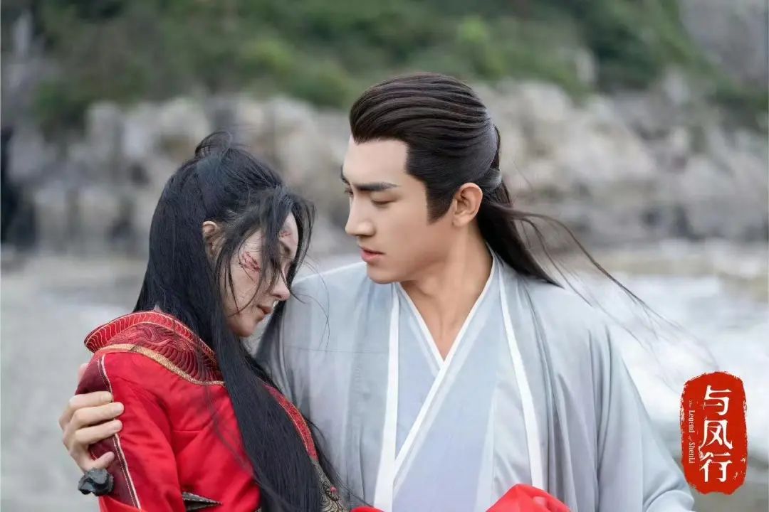 出道4年默默无闻，《与凤行》打酱油被关注，浓颜系长相很漂亮