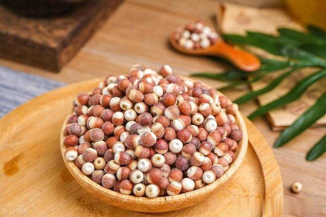 夏季通阳 比补阳更重要！张仲景以葱白入药 充盈一身阳气 还不上火！