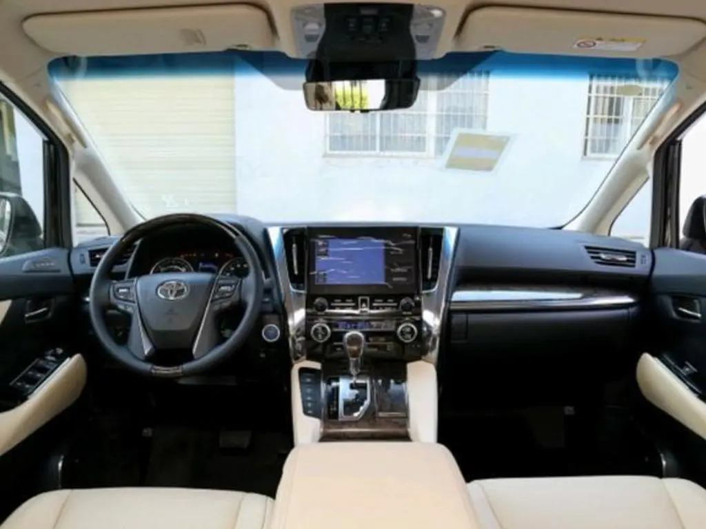 丰田终于加入价格战，5.16米大型MPV，才卖21万，一公里4毛