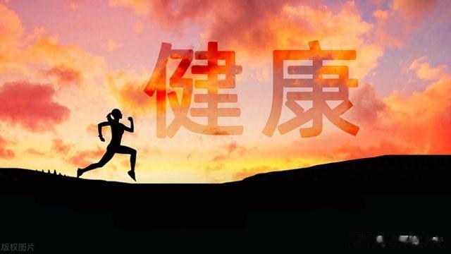 阳虚一身汗，脾虚手脚汗，湿热满头汗，教你一招快速止汗一身轻