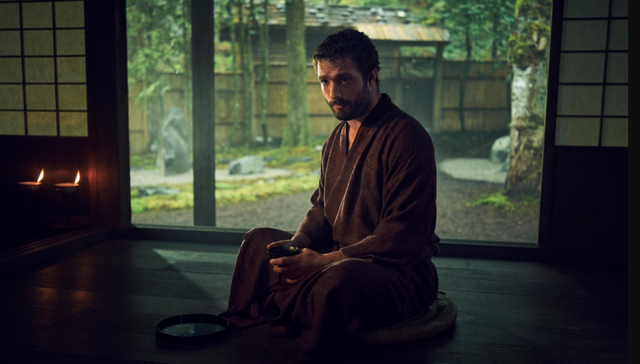 又是一部暴力猛剧,放出2集就飙上9.3分!