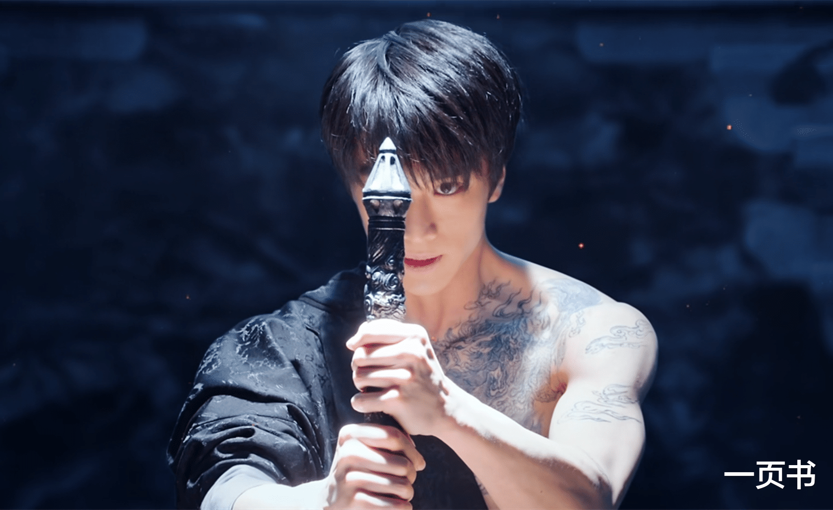 《藏海花》魔改严重,张念、张九日为何仇恨张起灵?又是因爱生恨