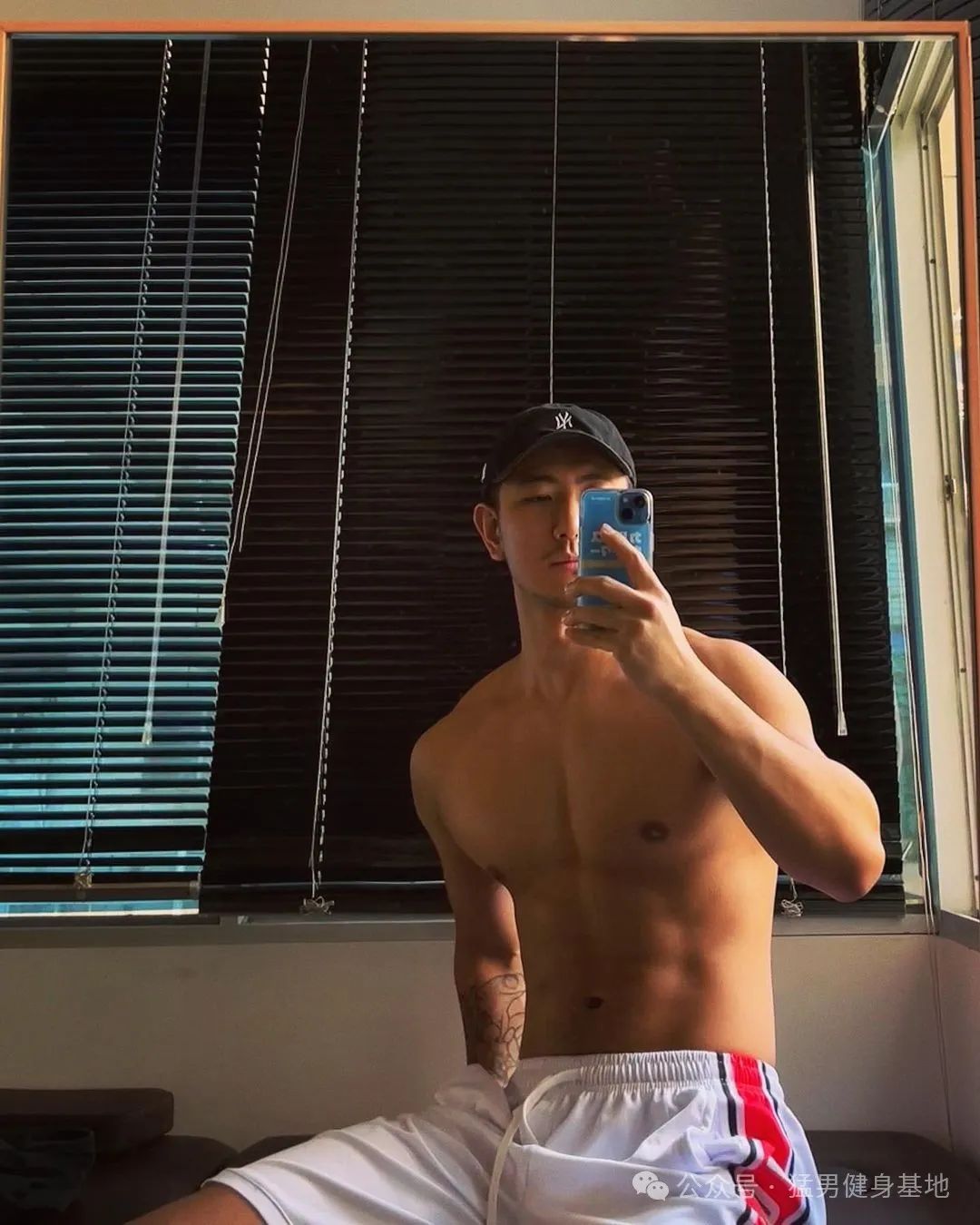 网红Lito肌肉诱惑，阳光帅气难以抗拒！