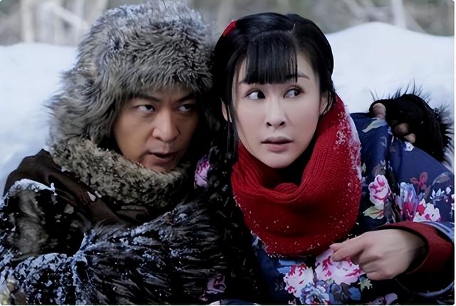 抗战剧中的整容脸，假鼻梁，尖下巴，锥子脸，是准备吓退鬼子吗