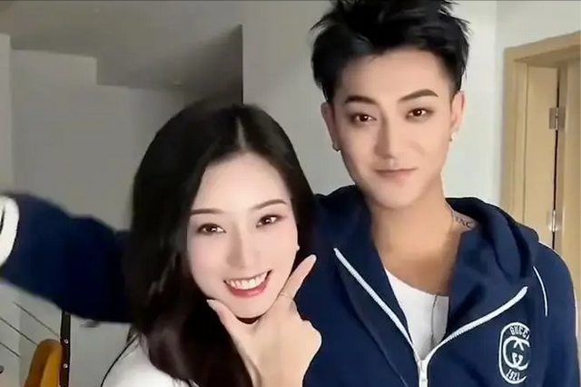 万万没想到,30岁鞠婧祎会以这种方式翻车,网友:不怪别人想歪