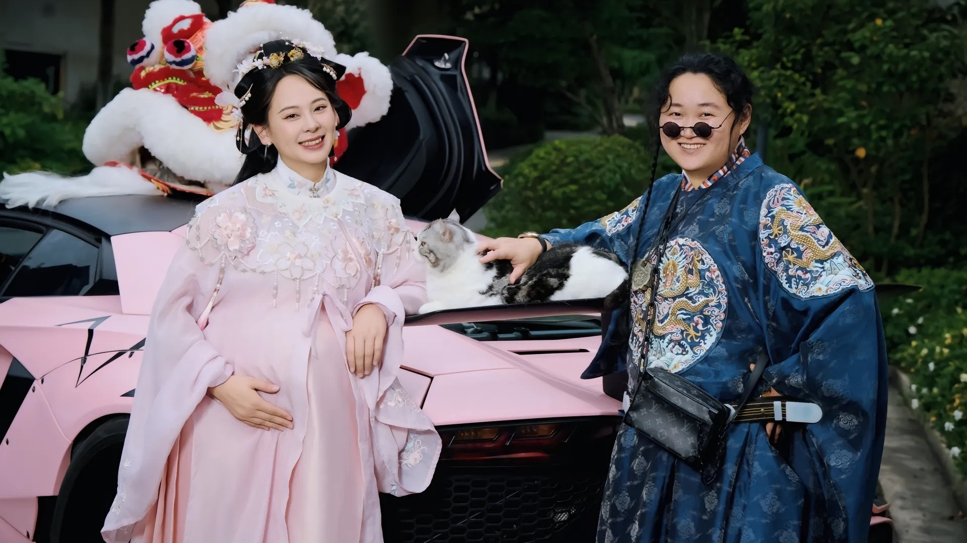 女网红“背锅侠”官宣女友生子！最想变成男性，曾白给前任30万