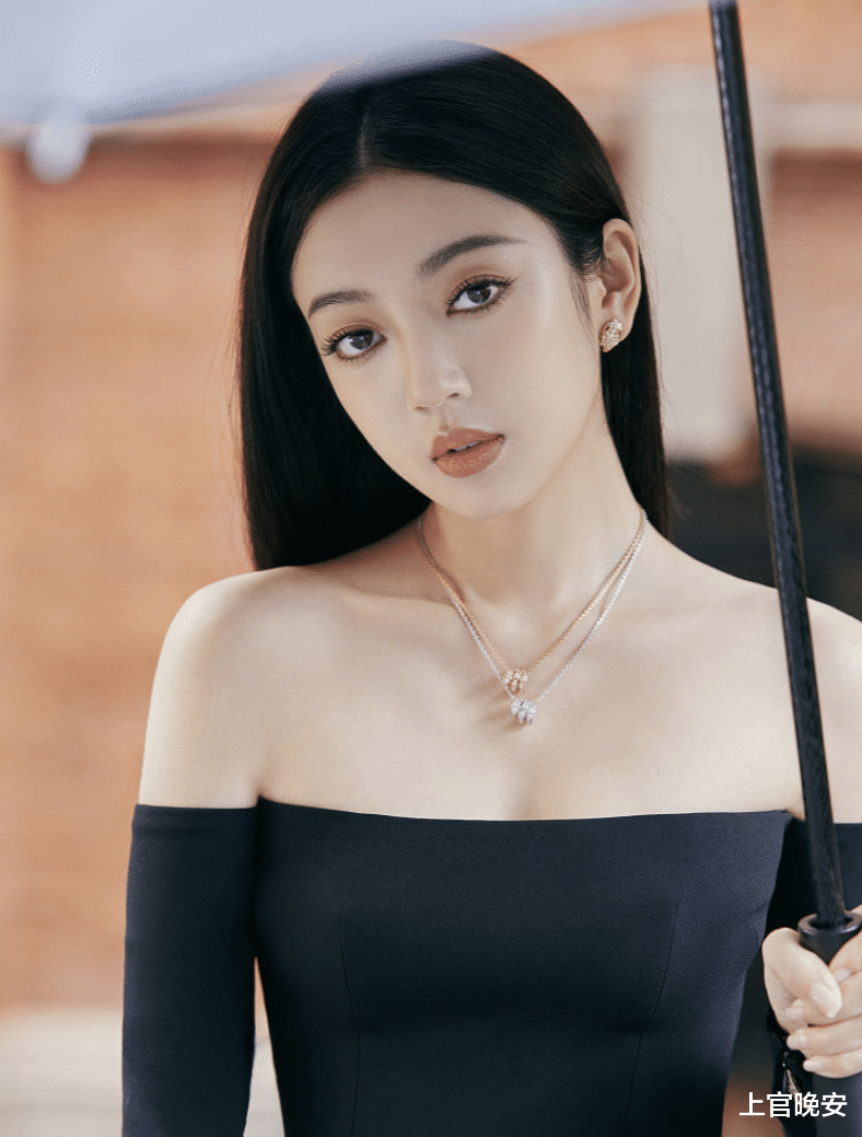 脖子美和脖子丑的明星,对比差距一目了然,脖子真的太影响气质了