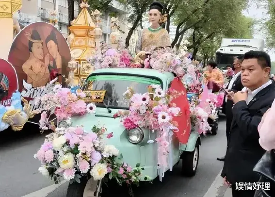 范冰冰封面照惊艳全网,背后真相却让粉丝心碎!3个细节揭露昔日影后现状