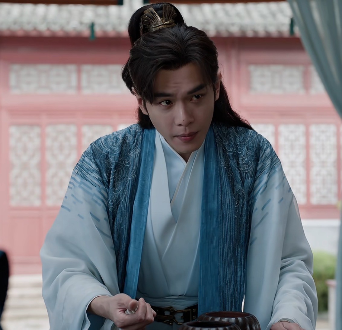 《墨雨云间》告诉我们,当“丫鬟”太惊艳时,小姐可以去打酱油了