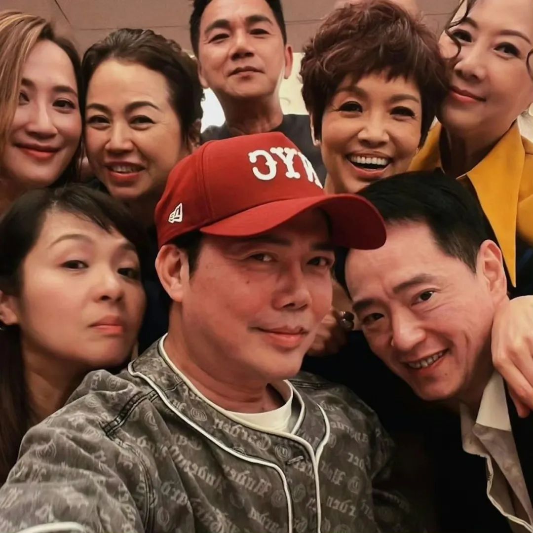 55岁TVB「绿叶王」拒靠亲戚邵逸夫，北上娶单亲富婆打造饮食王国