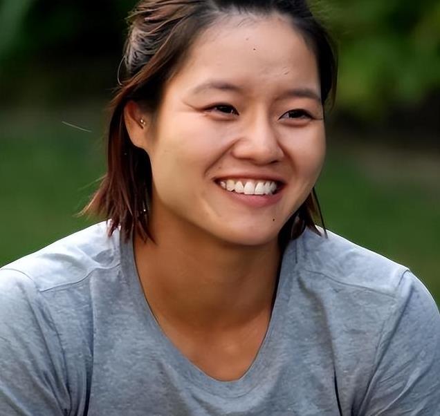 网球天后李娜近照,因变得太美被质疑整容,她的回应让人很舒服
