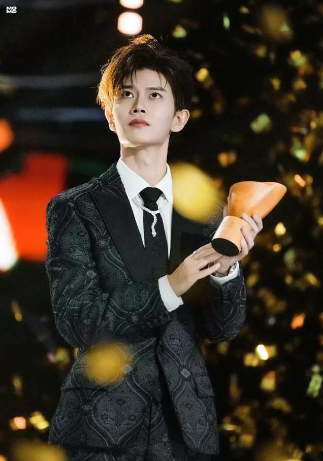 微博之夜官宣，男神洗牌，博君一肖登顶，于适李现杨洋帅名列前茅