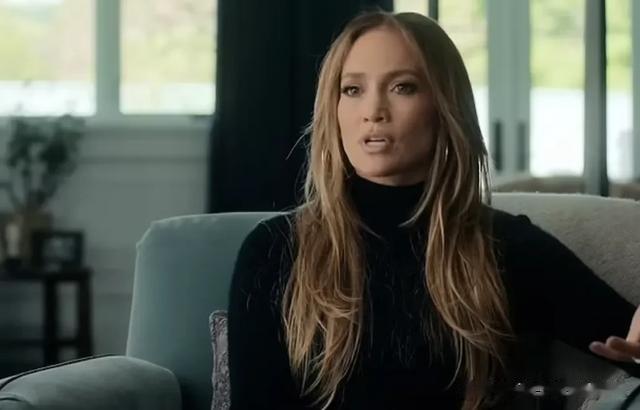 科勒·卡戴珊|科勒卡戴珊拒演詹妮弗电影，专心拍摄真人秀，赤身造型沉鱼落雁