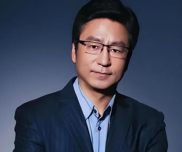这两位央视主持人竟是夫妻?低调将近20年,婚姻依旧幸福美满