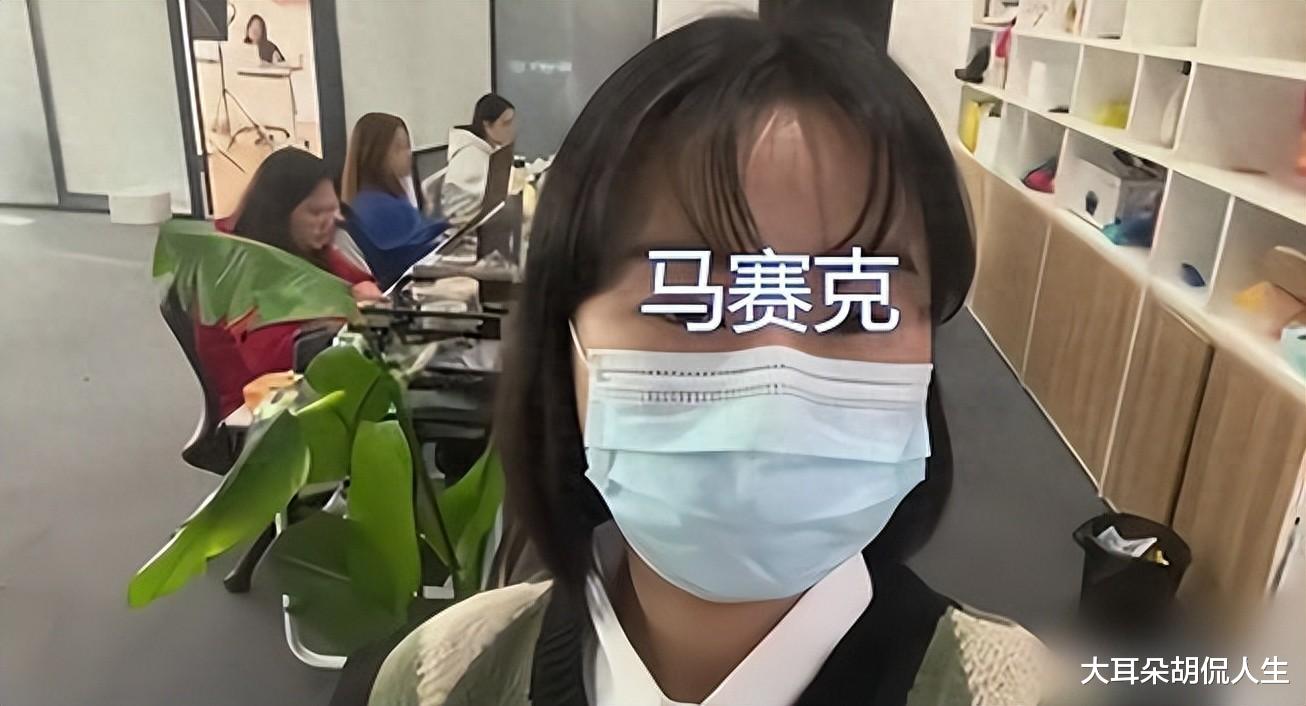 上海女子工作6年，辞职1小时被踢出群，深感人走茶凉职场无友情！