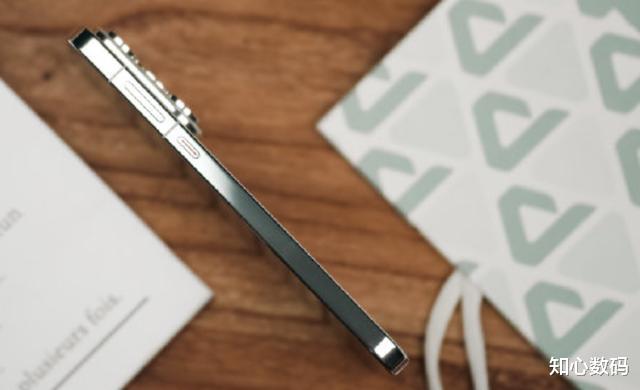 华为Pura70最新售价确定,512GB跌价1481元,等等党赢了