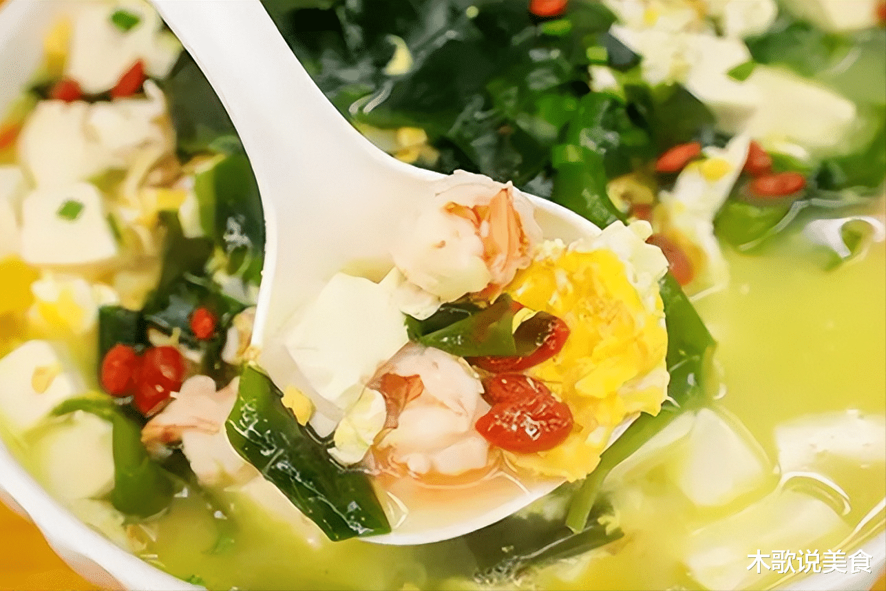 春天吃这3道“刮油菜”，胜过吃大鱼大肉，营养饱腹，好吃不怕胖