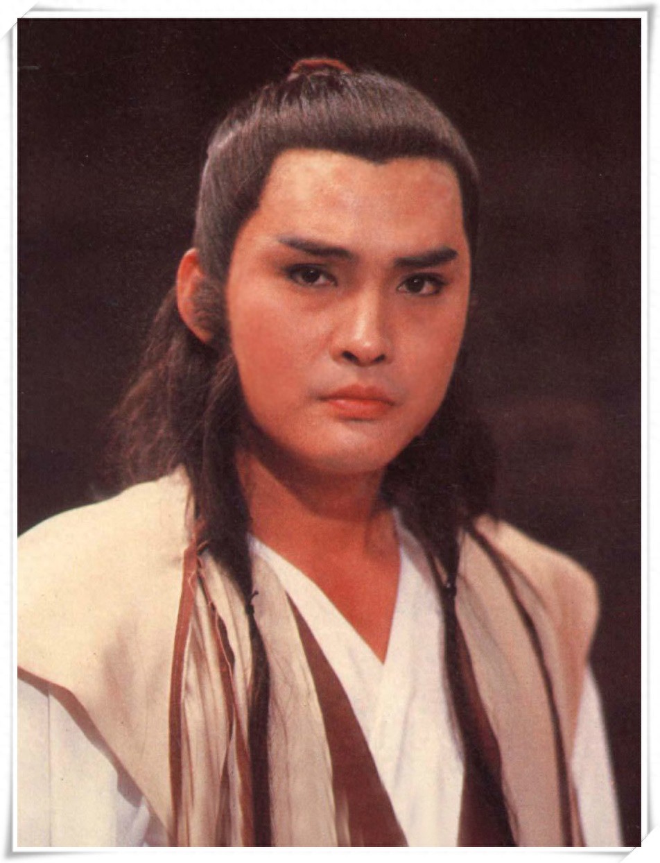 69岁知名港星顾冠忠定居广东！房子太小不见厕所，用塑料袋装铺盖