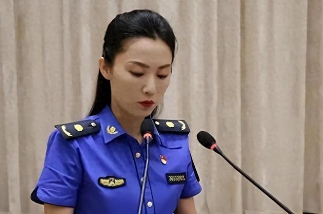 美女局长李彬落网:18岁参加工作 高清无码照片曝光 长相年轻风韵