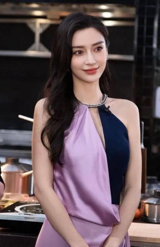 杨颖:我那“糊涂”的前夫,与网红叶柯恋爱后,连事业都栽了跟头