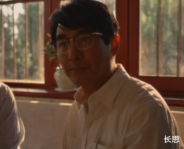 电视剧全网热度榜,《小巷人家》跌至第二,第一热度高达79.32