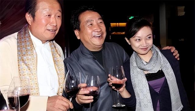 姜昆女儿姜珊：被父亲掐断星梦，因一段相声名声尽毁，44岁仍单身