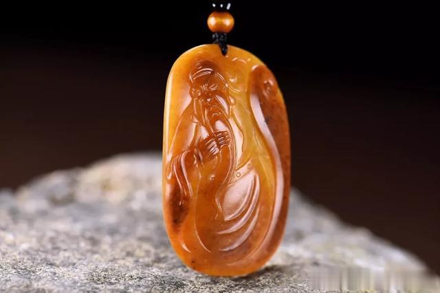 和田玉当中的一匹黑马——沁料