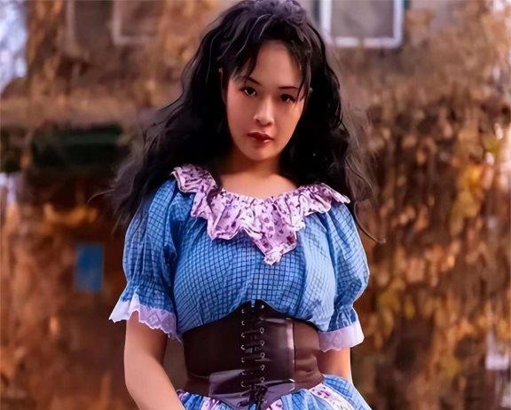 “全网公敌”许可馨,回国后叫嚣无人敢动她,现如今去藤校读博