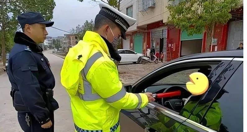 交警：即日起严查私家车五不带，第一项就扣车并扣12分！